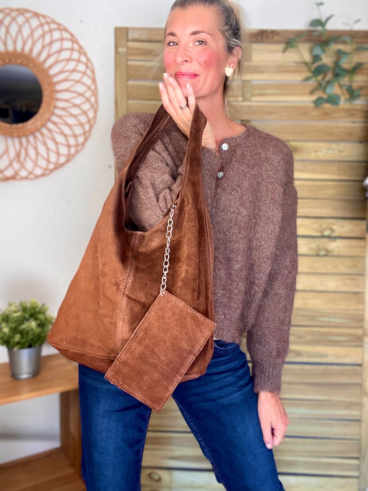 Sac cabas hobo cuir daim MARLON - Chocolat
