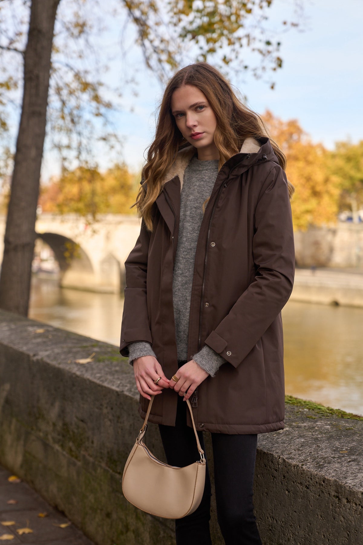 LAURA JO - Parka fourrée imperméable AMBRE LONG - Chocolat / Beige