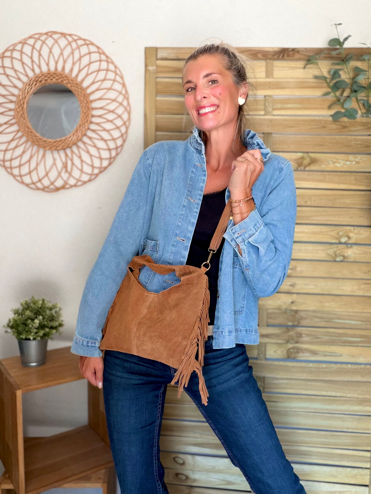 Sac hobo en cuir daim avec franges AARON - Camel - DÉSTOCKAGE