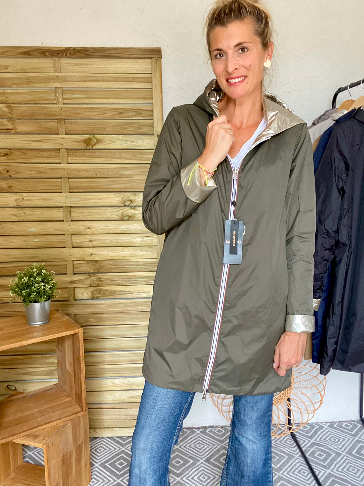 LAURA JO - Imperméable réversible rembourré LOUISON LONG - Kaki/Doré