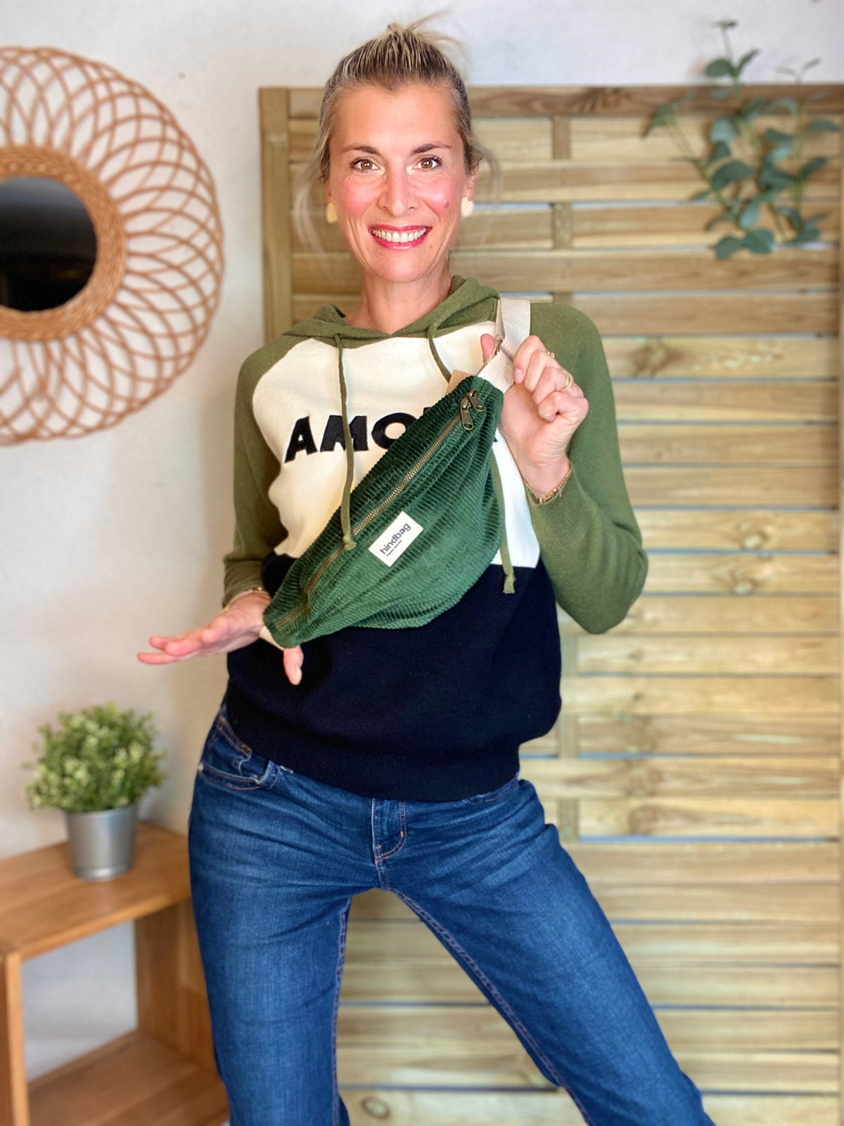HINDBAG OLIVIA- Sac banane Velours Vert Sapin