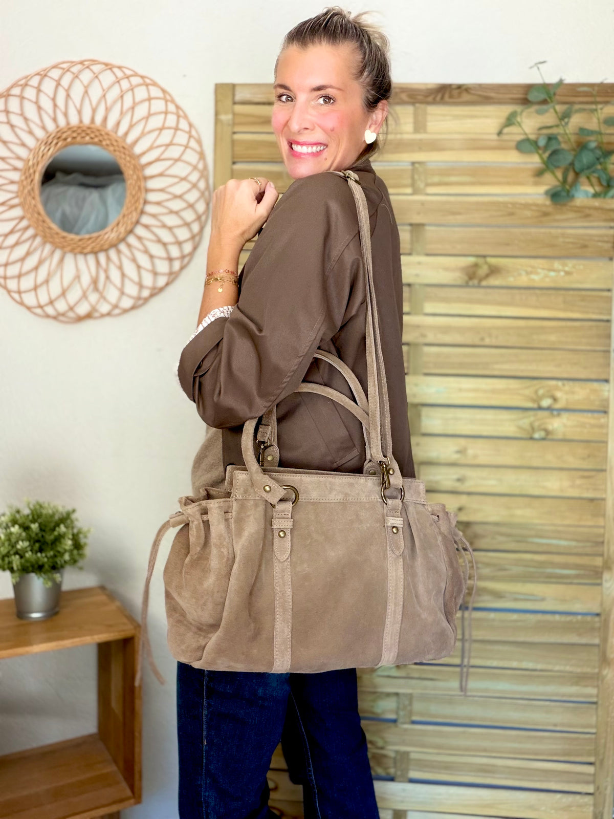 Sac cabas XL en cuir daim • PARKER Taupe