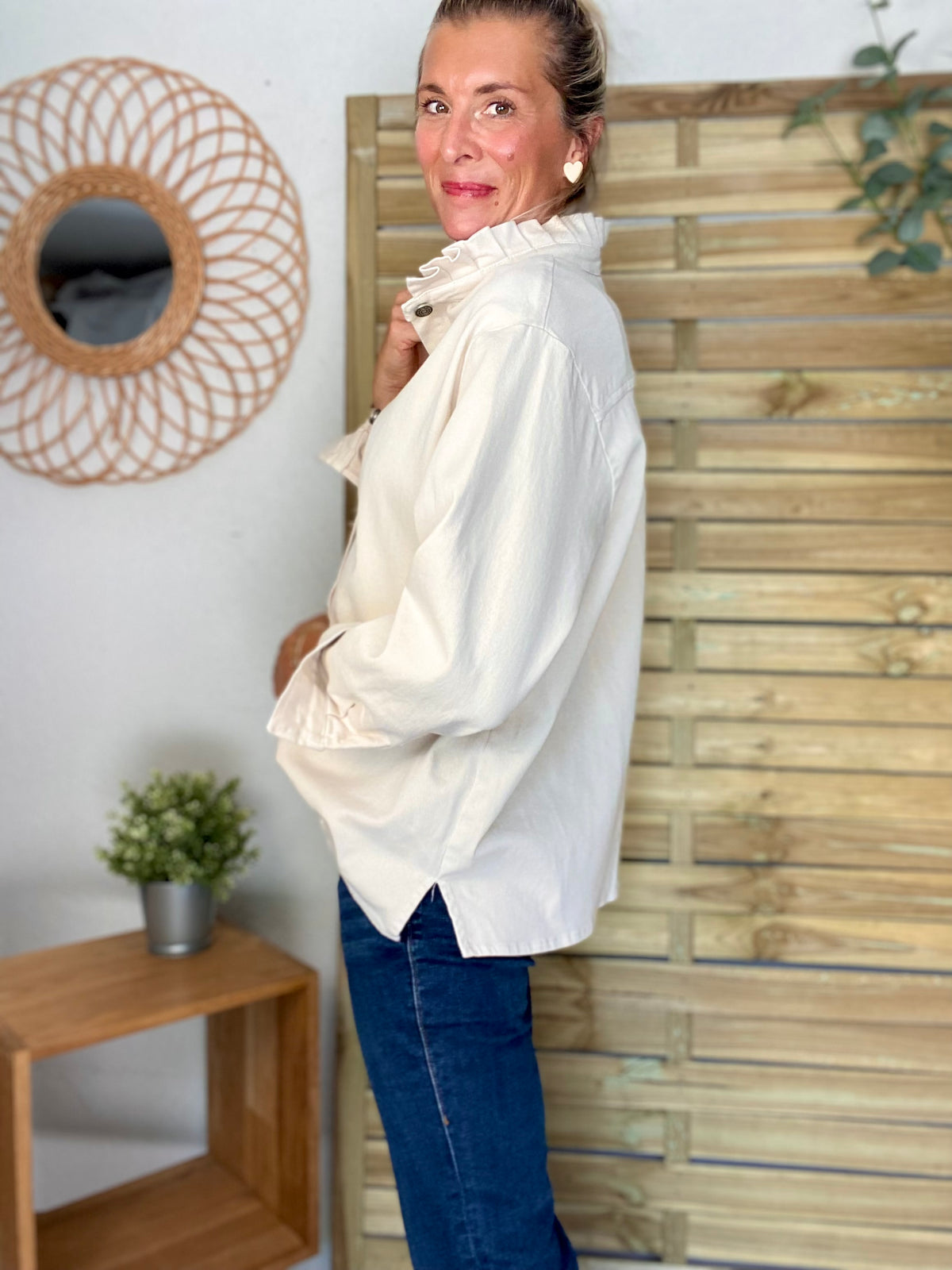 Veste / Chemise en coton, col victorien volanté Beige clair LISON
