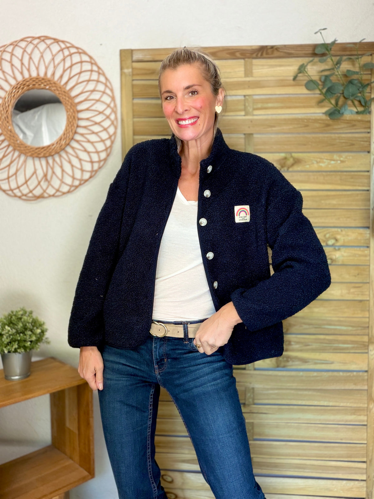 Veste Sherpa boutonnée écusson Arc-en-ciel ÉNORA Bleu marine
