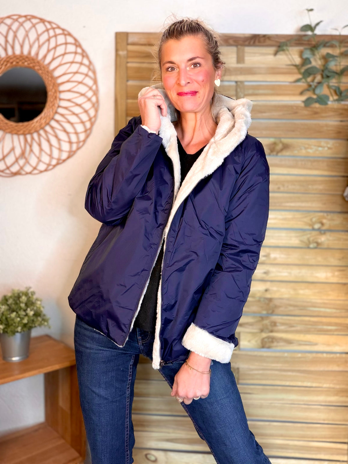 LAURA JO - Parka Imperméable réversible fourrée Marine / Beige ALIX Court • DÉSTOCKAGE