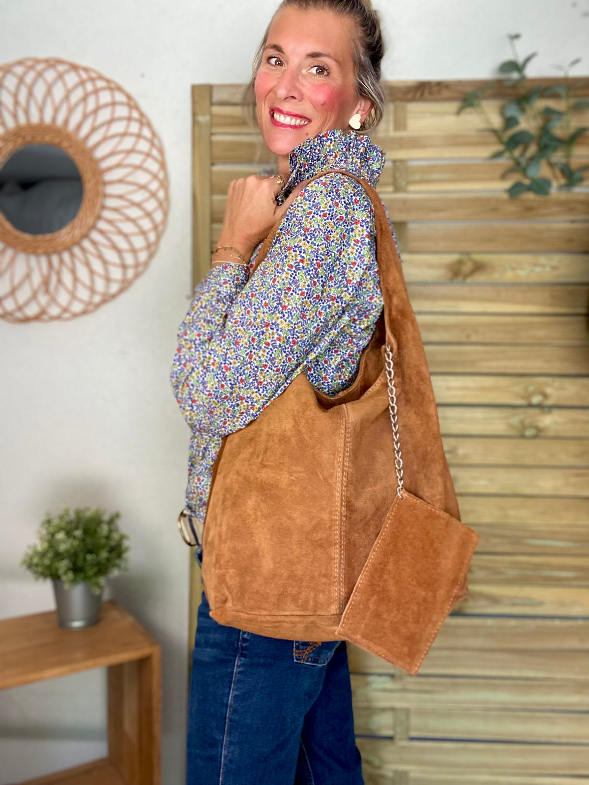 Sac cabas hobo cuir daim MARLON - Camel