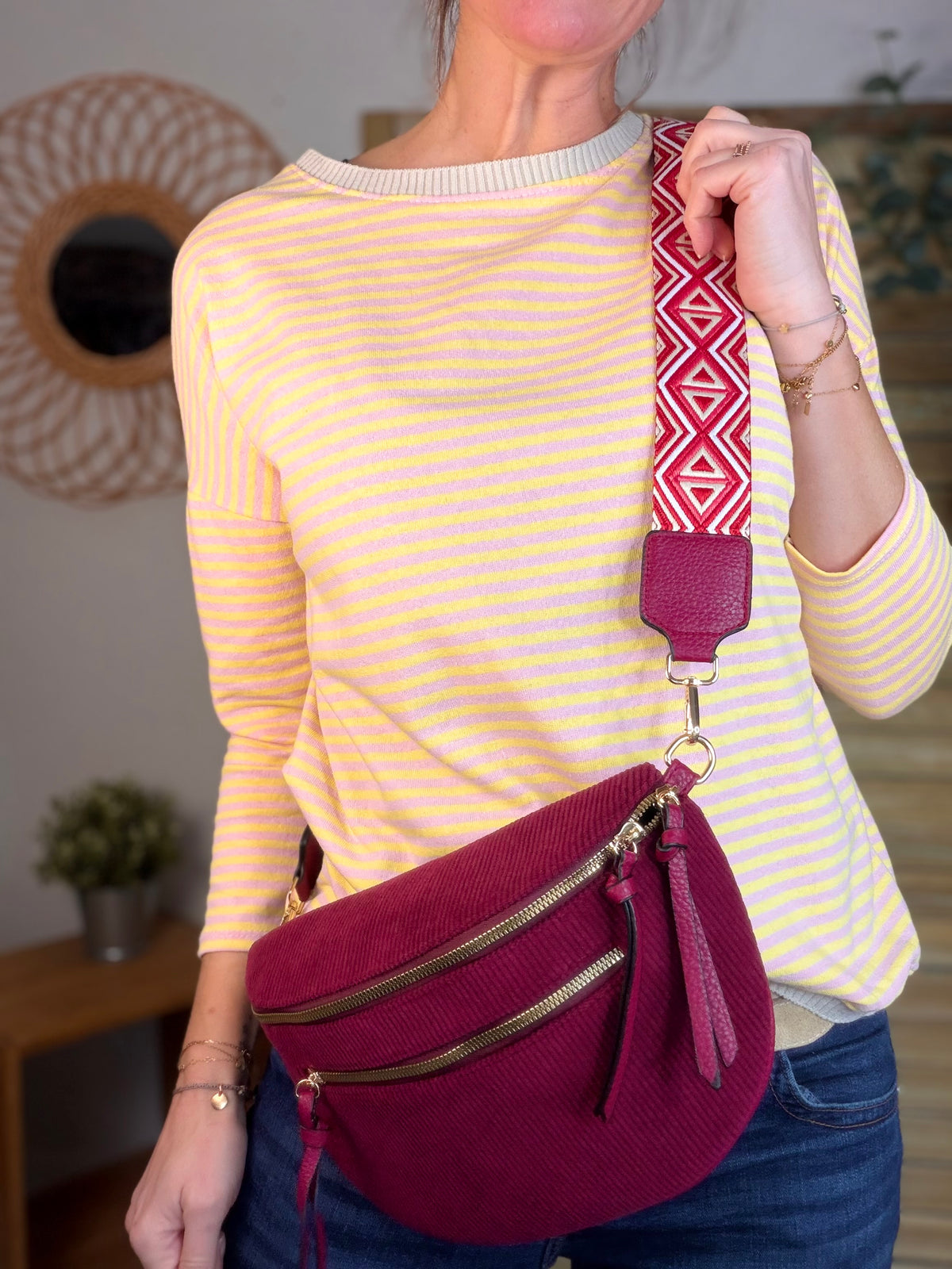 Sac banane en velours côtelé, sangle fantaisie - KATY - Bordeaux - FIN DE SÉRIE