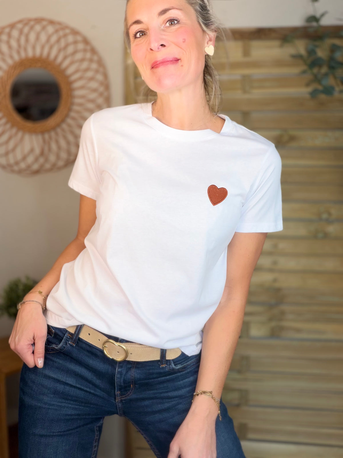 Tee shirt cœur brodé café 🧡 PIA Blanc - FIN DE SÉRIE