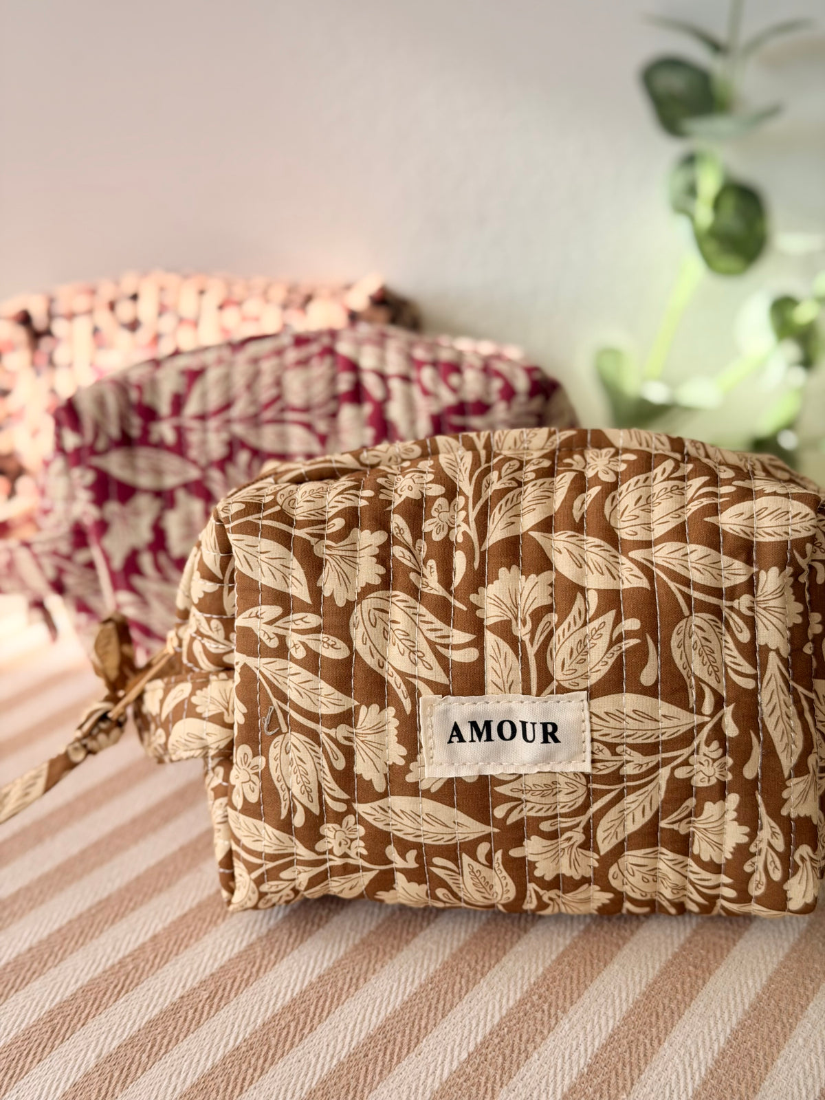Pochette 20cm / Trousse de toilette TOMY