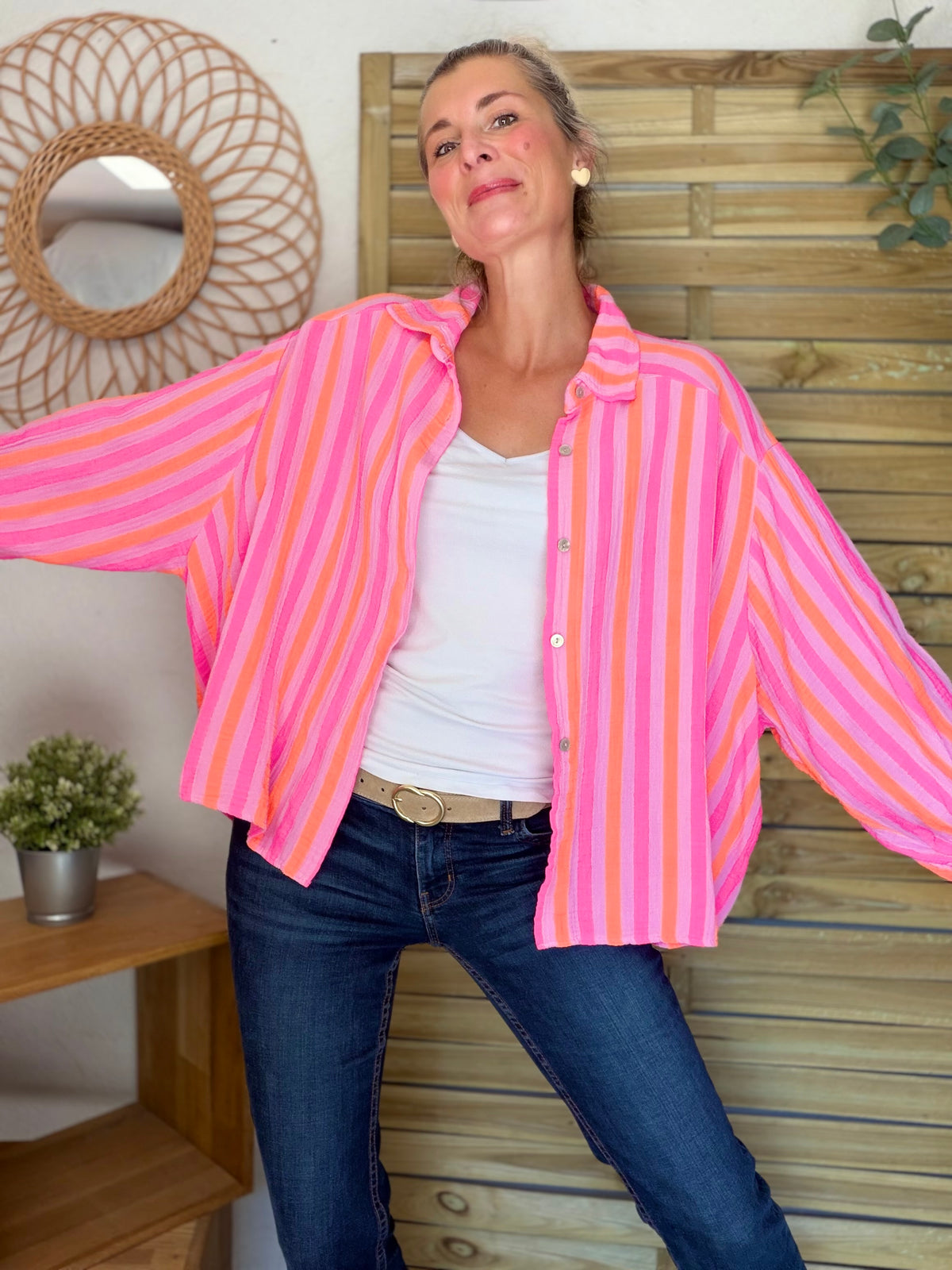 Chemise en gaze de coton rayée FÉLICIE Fluo Parme - DÉSTOCKAGE