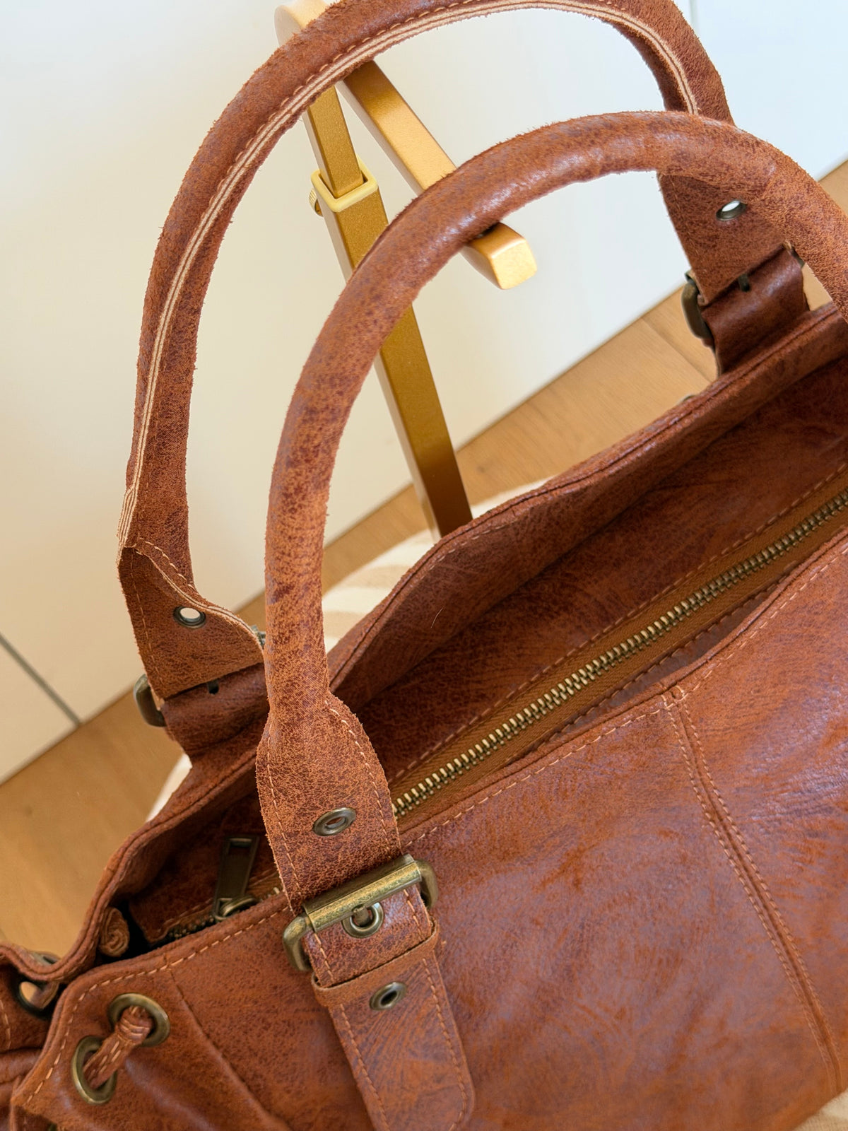 Sac cabas XL en cuir vieilli • COOPER Camel