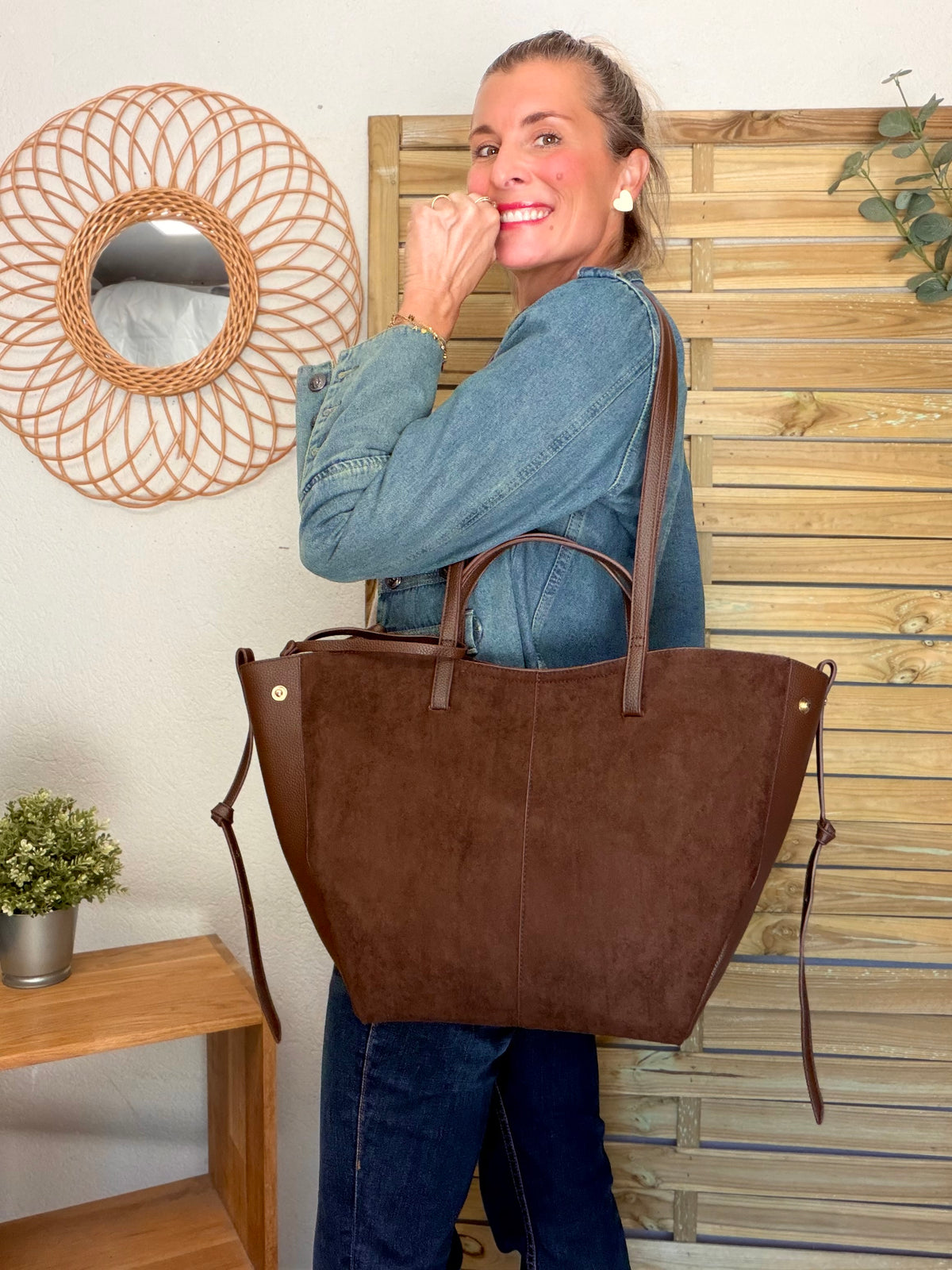 Grand Sac cabas 2 en 1 en simili daim - PAULE Chocolat