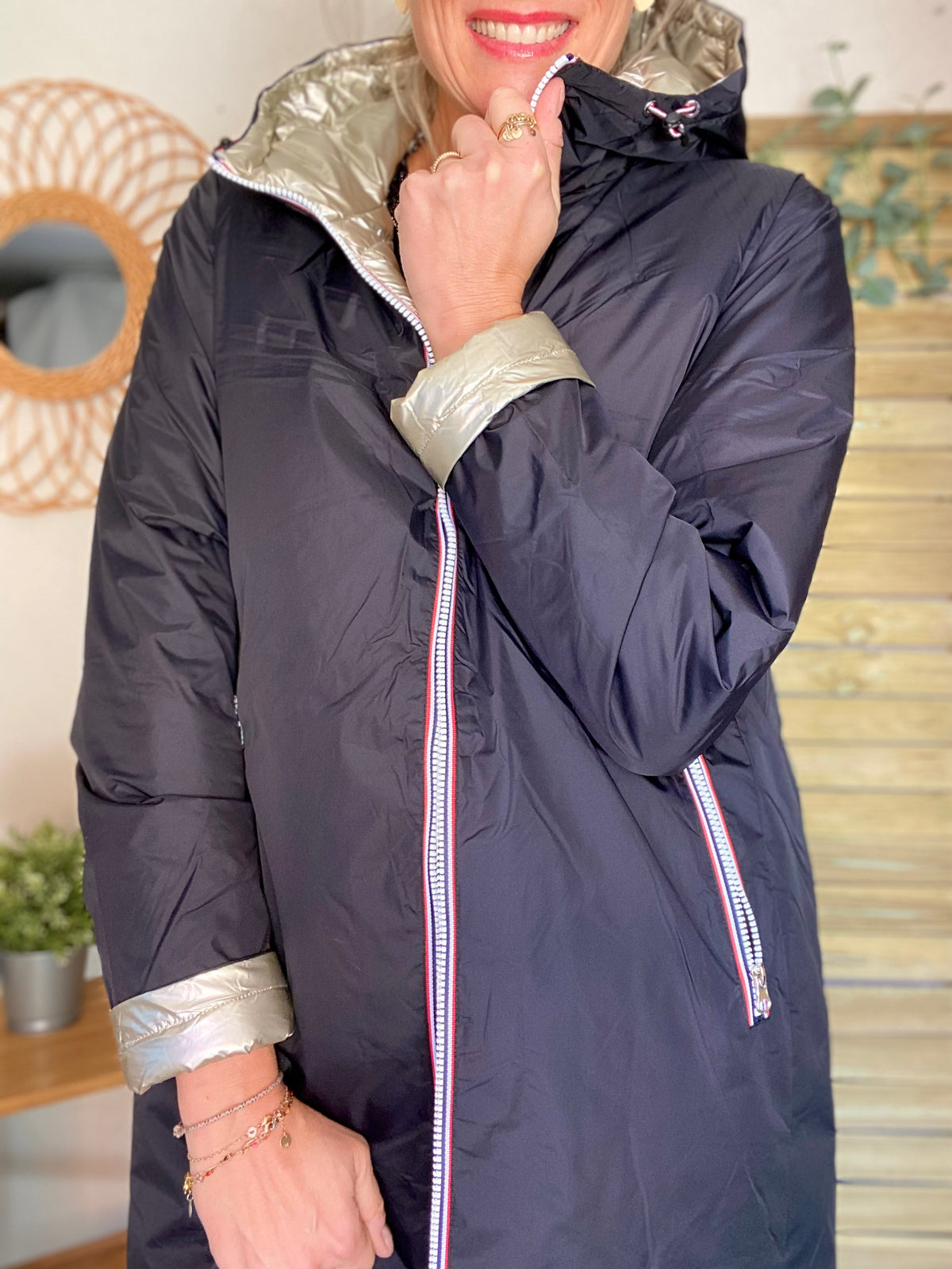 LAURA JO - Doudoune réversible imperméable longue INÈS - Noir / Doré - FIN DE SÉRIE
