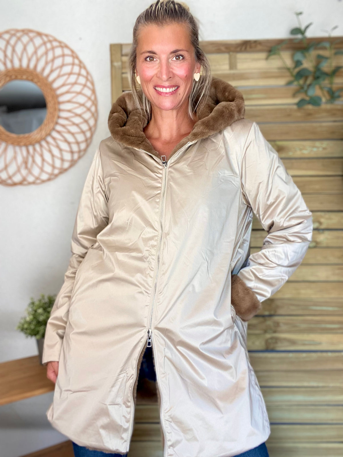 LAURA JO - Parka Imperméable réversible fourrée Sable irisé / Camel ALIX Long