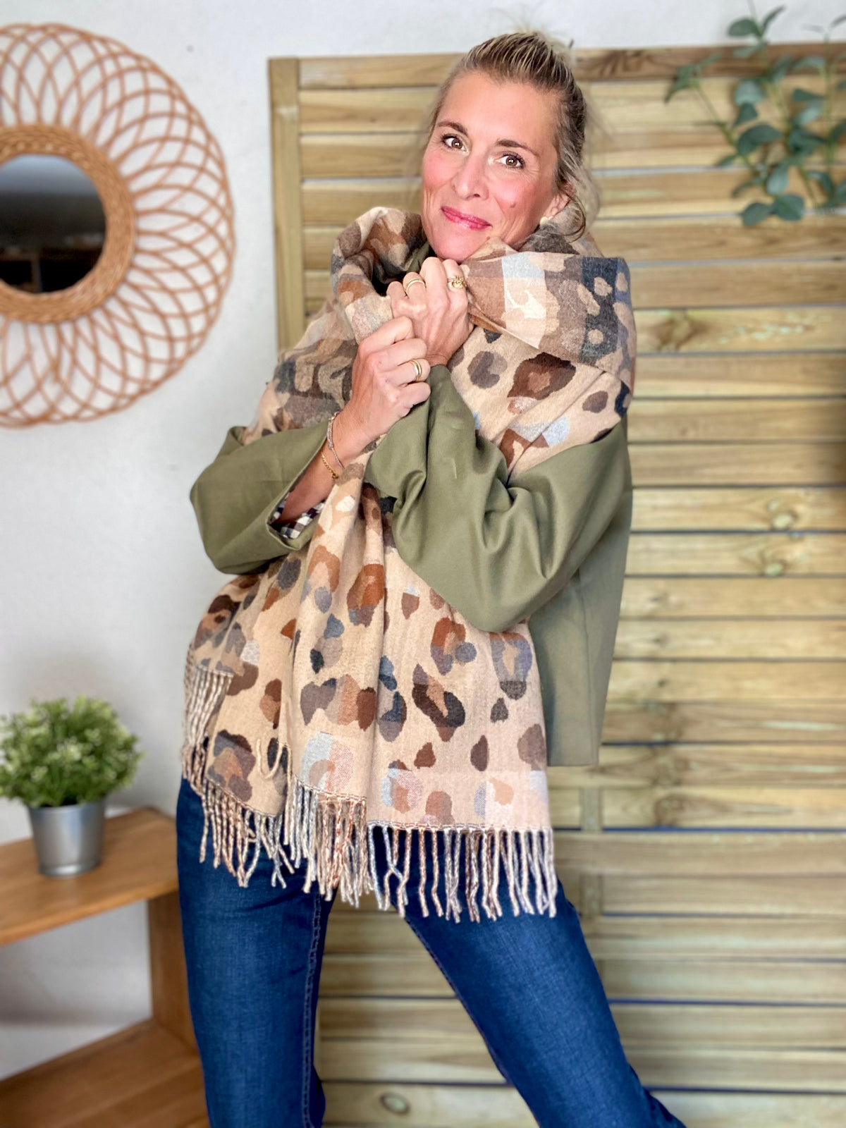 Écharpe douce AGNÈS Léo multico Camel 🐆
