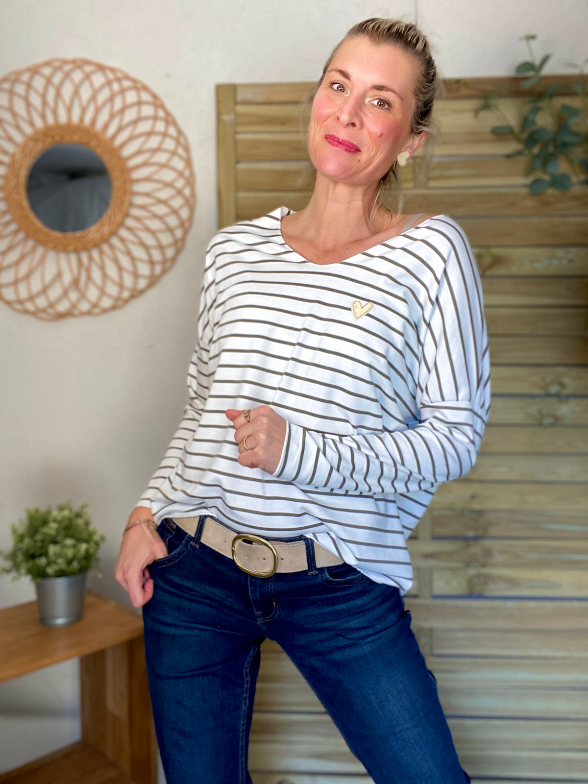 Pull fin rayé col V avec ou sans coeur doré 💛 NOLWENN - Kaki