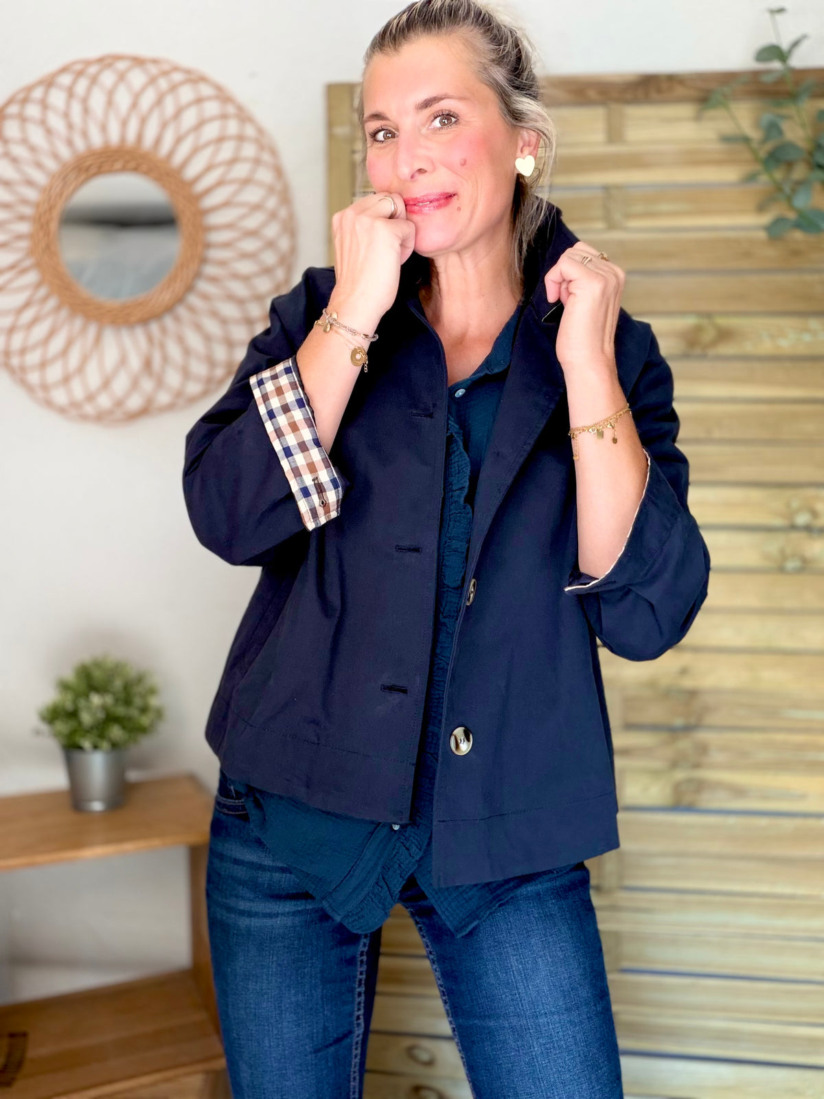 Veste Trench en coton avec carreaux - SOLÈNE Bleu marine • FIN DE SÉRIE