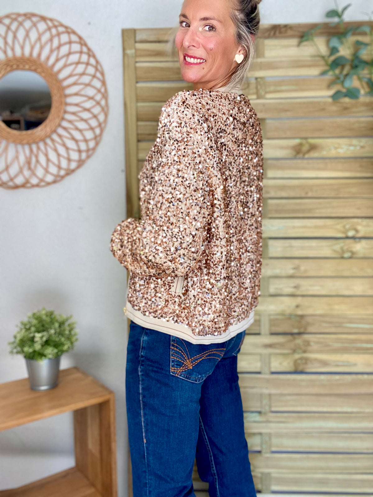 Veste bombers beige avec sequins Rose Gold KIM - FIN DE SÉRIE