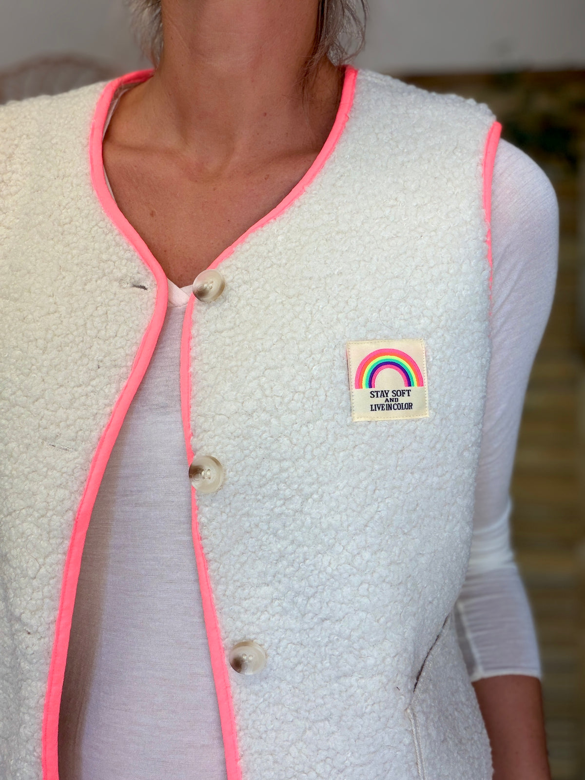 Gilet sans manche sherpa / liseré Rose fluo CARRY