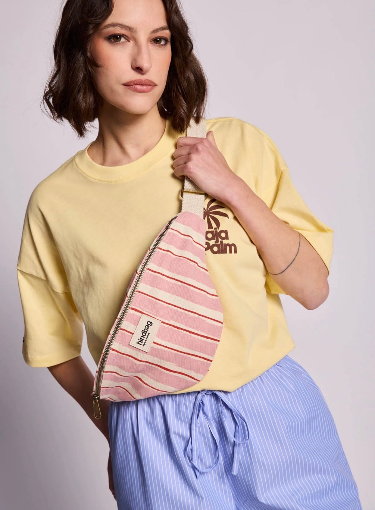 HINDBAG OLIVIA - Sac banane Rayures roses et rouges