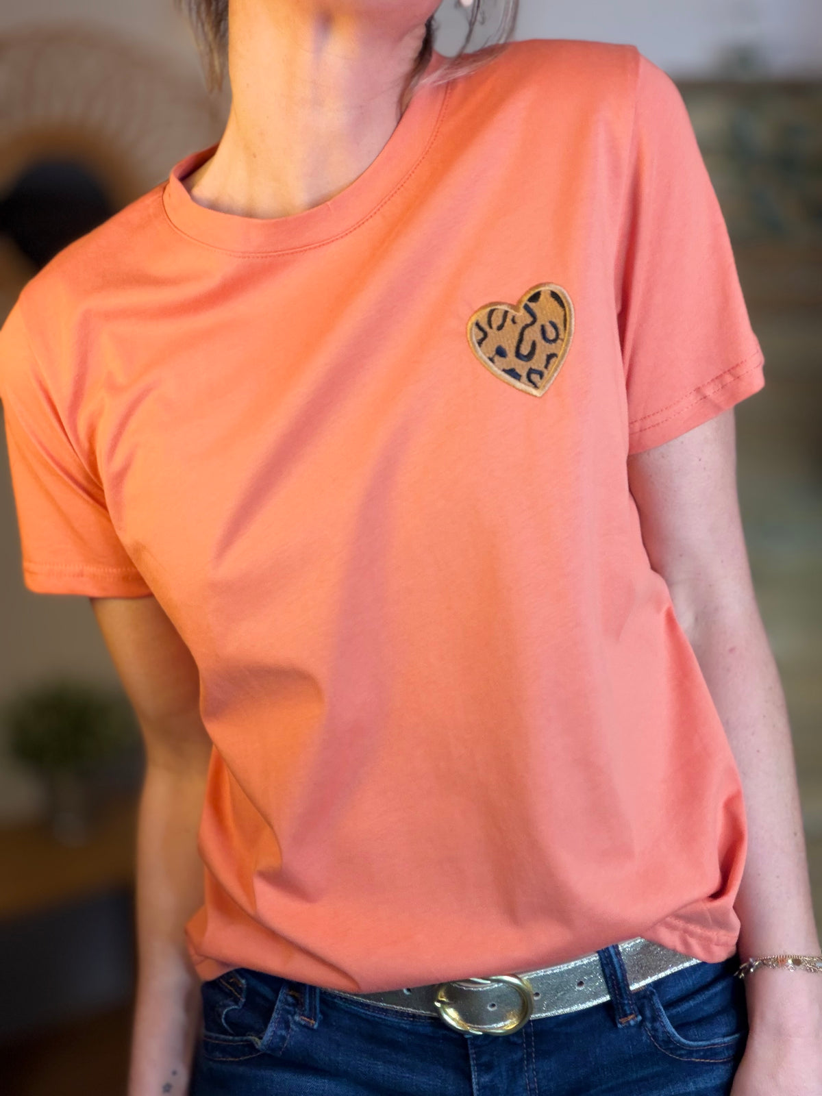 Tee shirt cœur brodé Léo 🐆 MONA Orange - FIN DE SÉRIE