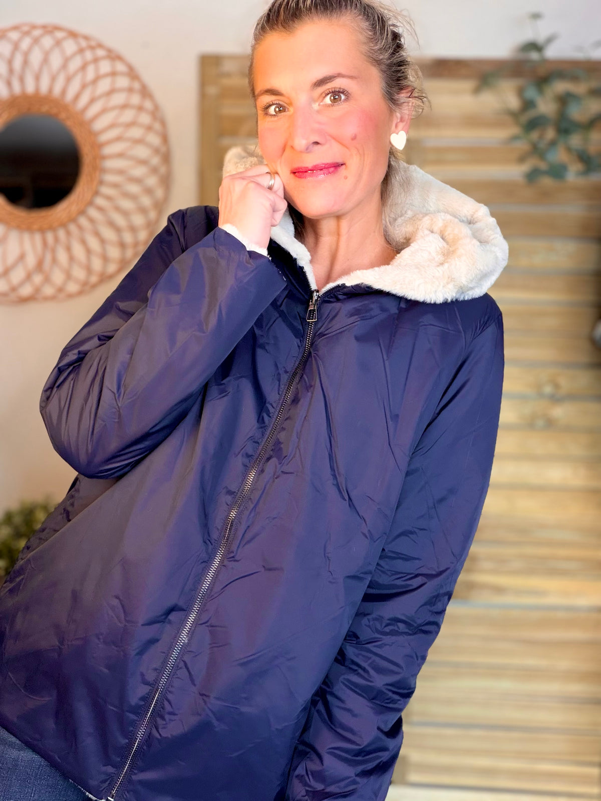 LAURA JO - Parka Imperméable réversible fourrée Marine / Beige ALIX Court • DÉSTOCKAGE