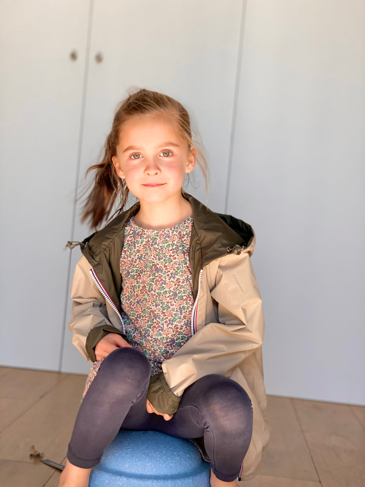 LAURA JO - Imperméable réversible léger GARANCE KIDS enfant (mixte) - Kaki / Beige • DÉSTOCKAGE sur Taille 6 ans
