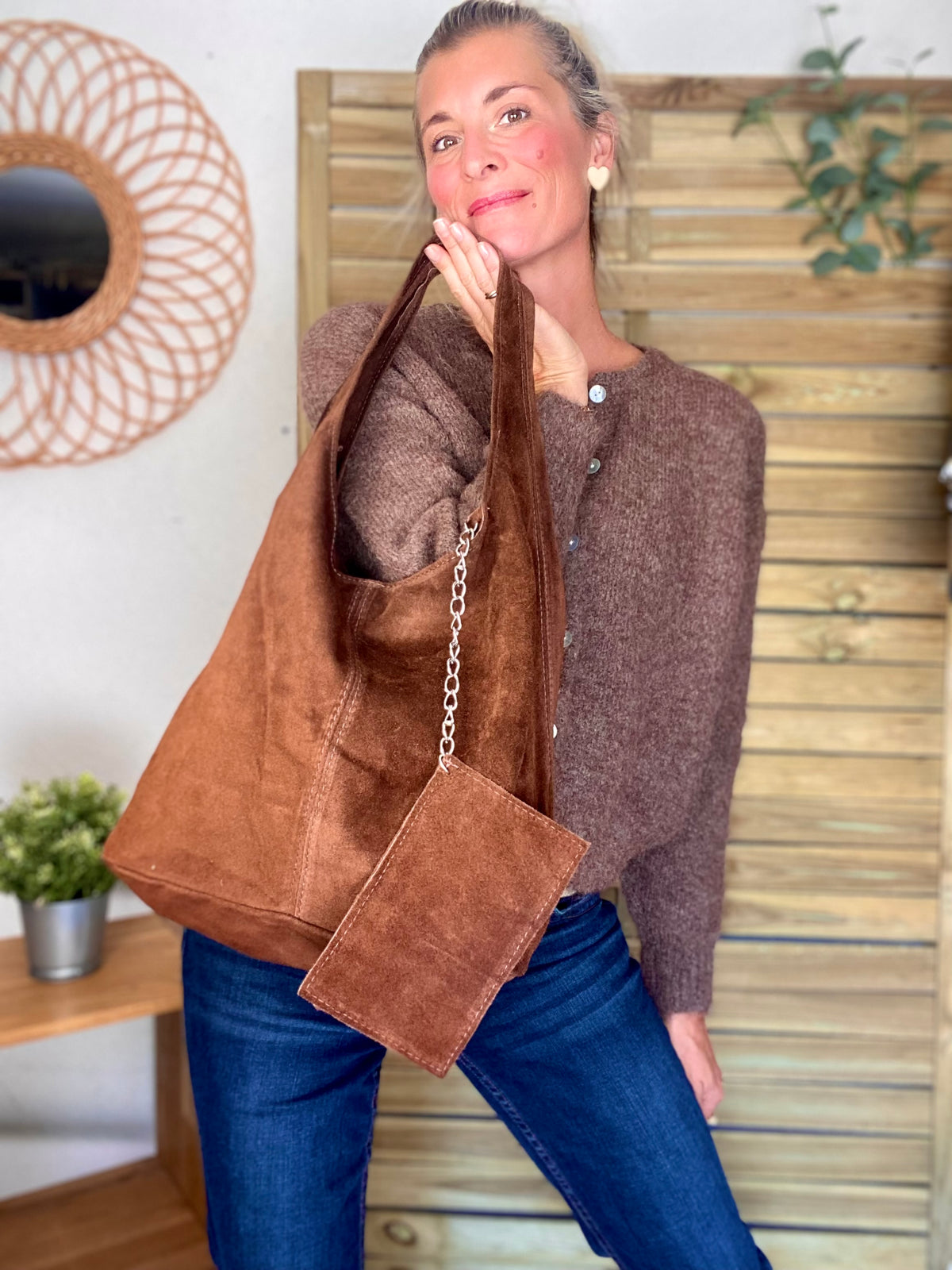 Sac cabas hobo cuir daim MARLON - Chocolat