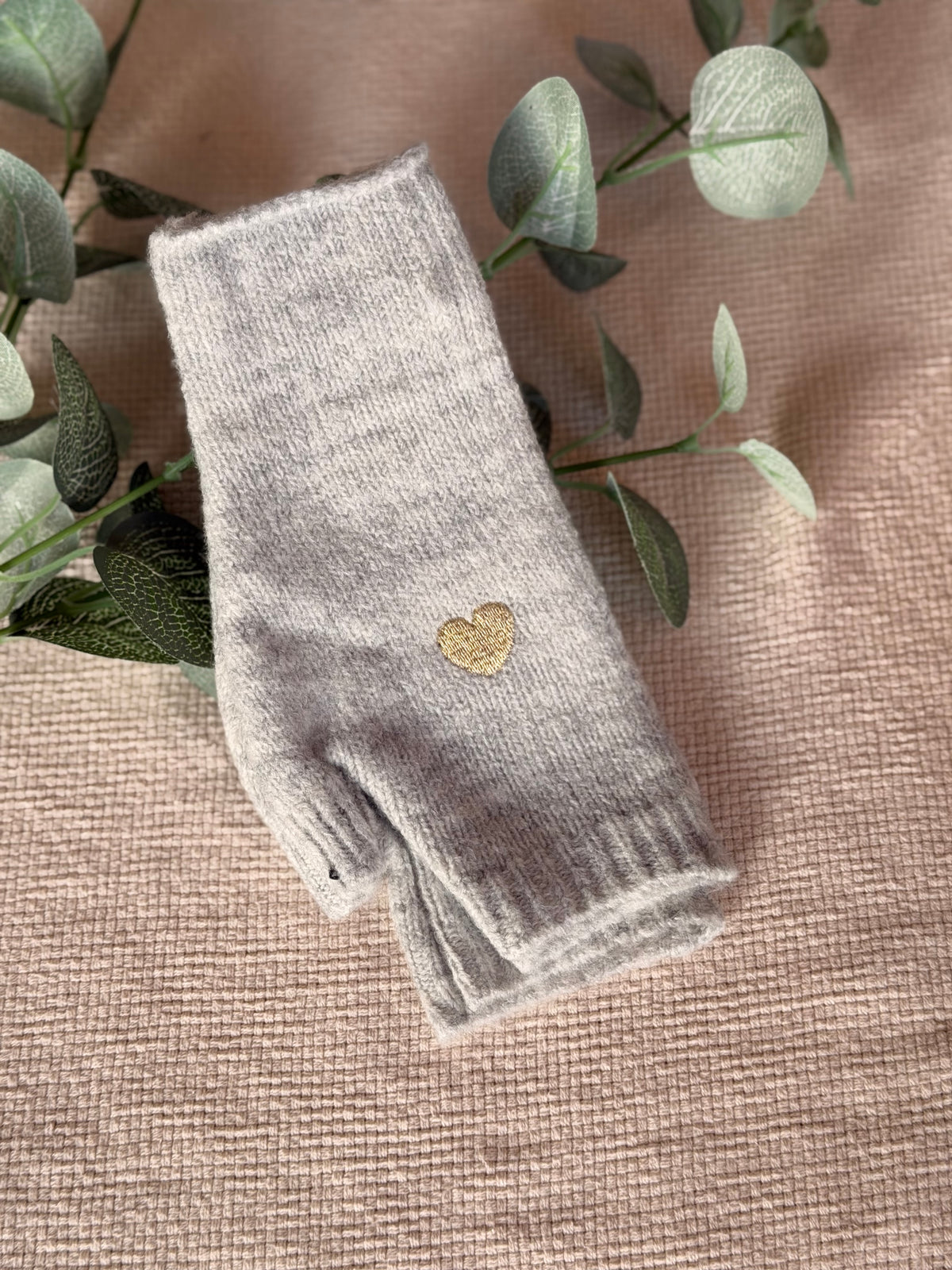 Mitaines CLARISSE avec coeur brodé 💛❤️