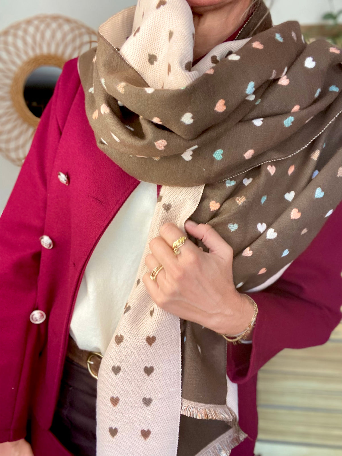 Écharpe douce réversible Coeurs SIMONE - Choco / Beige 💙🩷💛