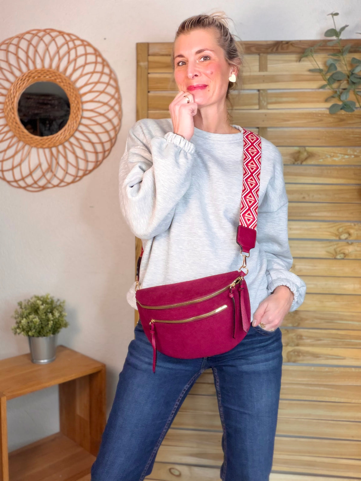 Sac banane en velours côtelé, sangle fantaisie - KATY - Bordeaux - FIN DE SÉRIE