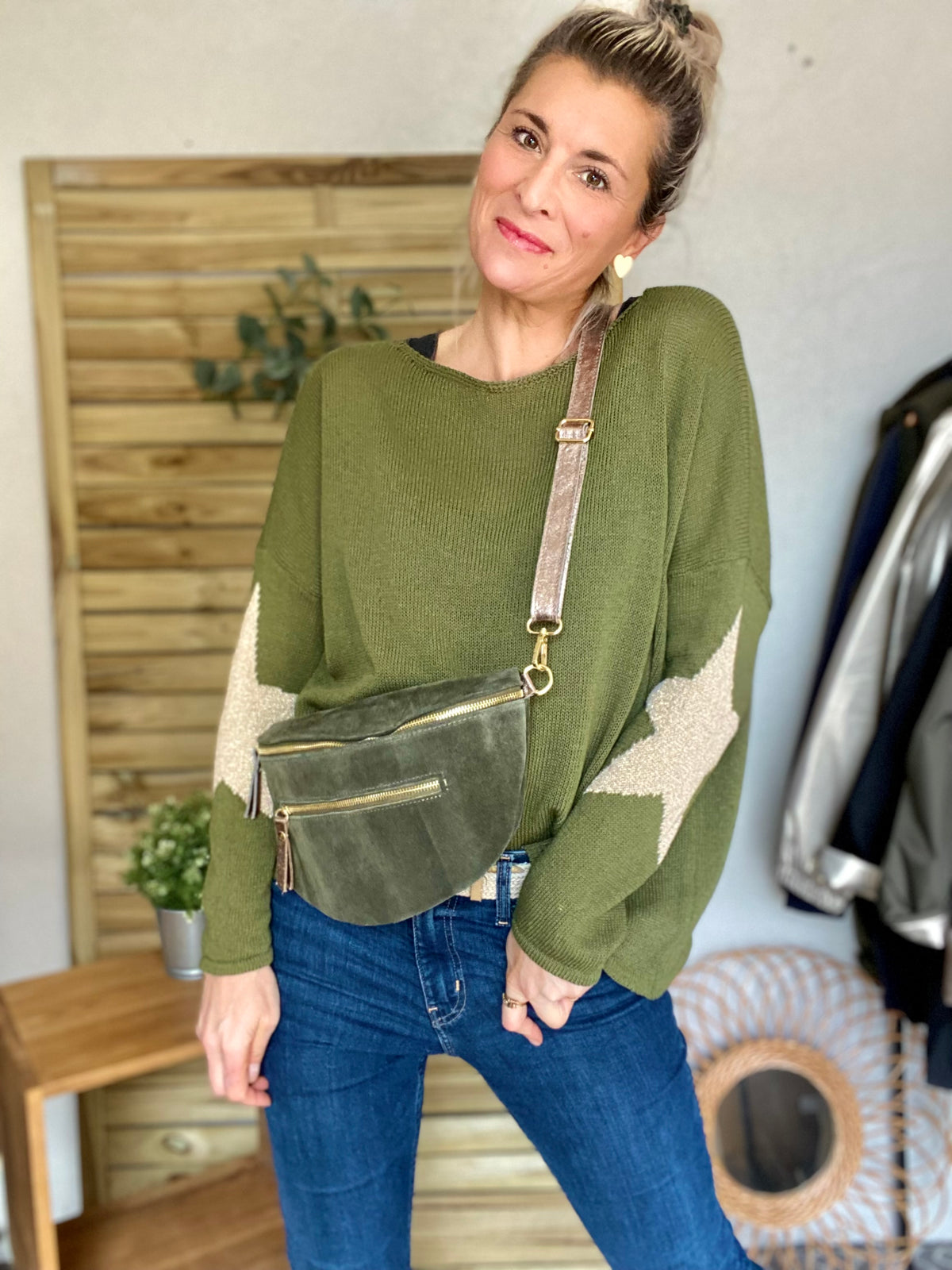 Pull Oversize étoiles dorées ⭐️ ALBA - Kaki - FIN DE SÉRIE