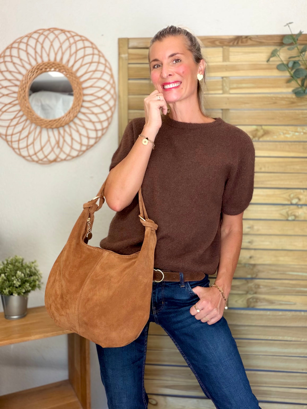 Sac besace hobo en cuir daim souple avec anneaux WILLIAM - Camel
