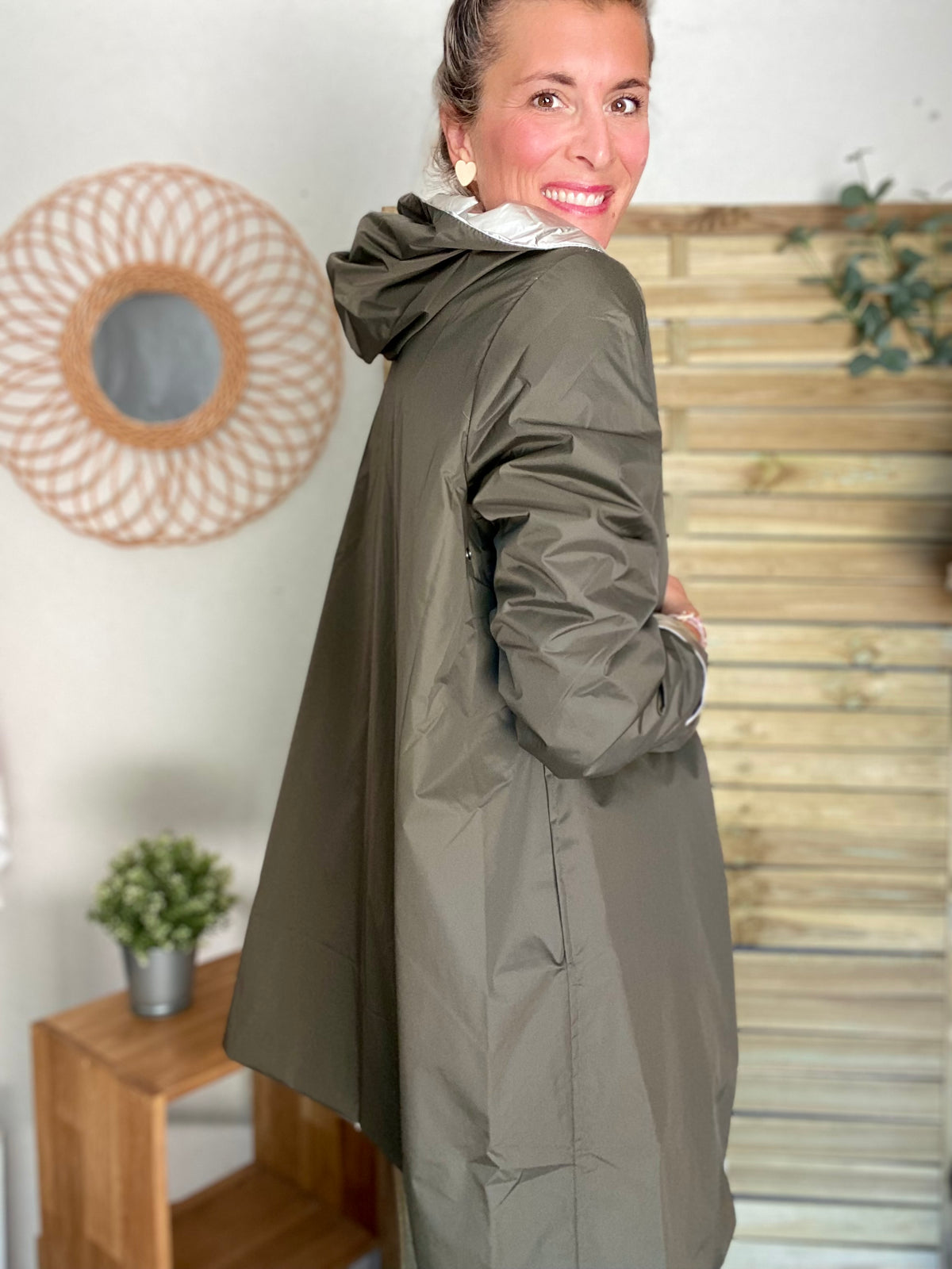 LAURA JO - Imperméable réversible rembourré LOUISON LONG - Kaki/Doré