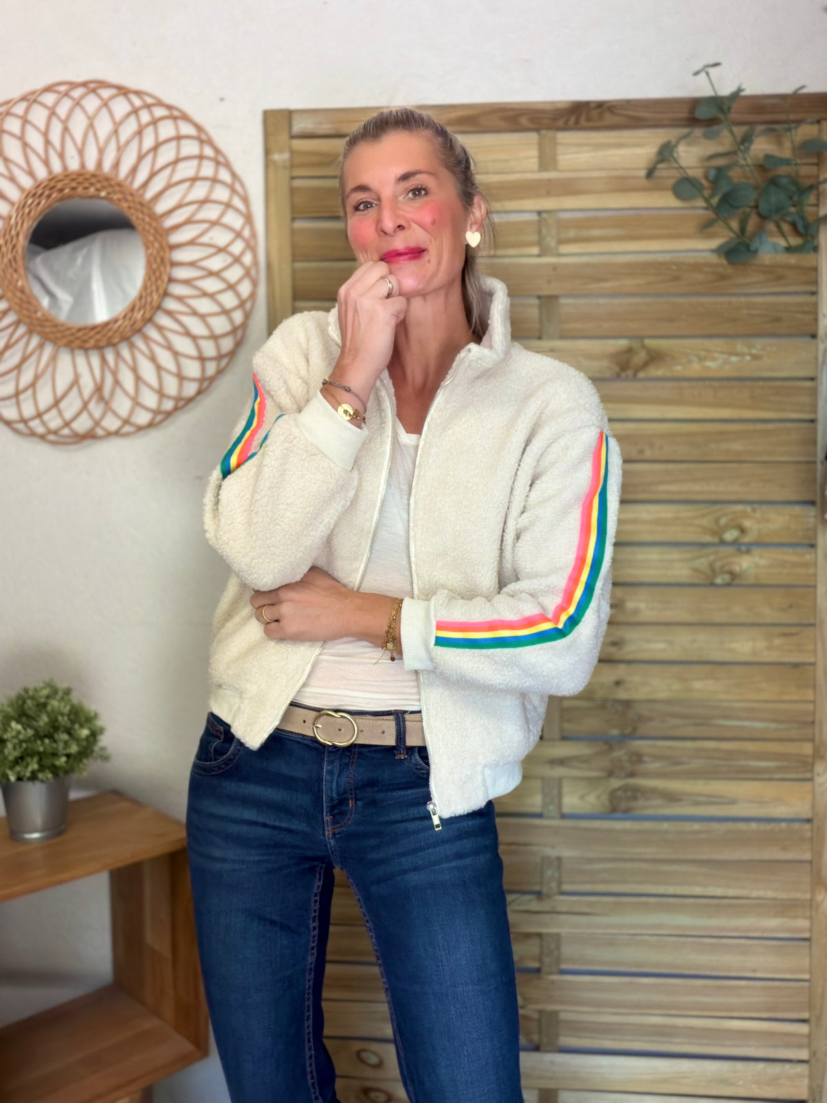 Veste Sherpa zippée bandes Arc-en-ciel CORALIE Beige🌈