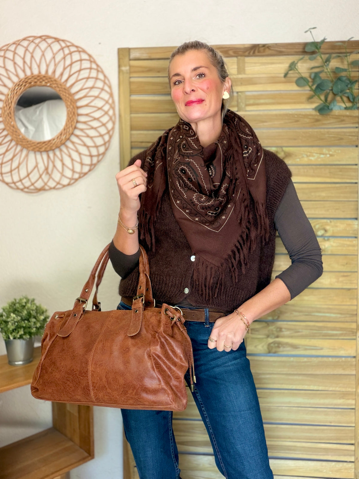 Gilet sans manche en maille laine et mohair AVERY Chocolat