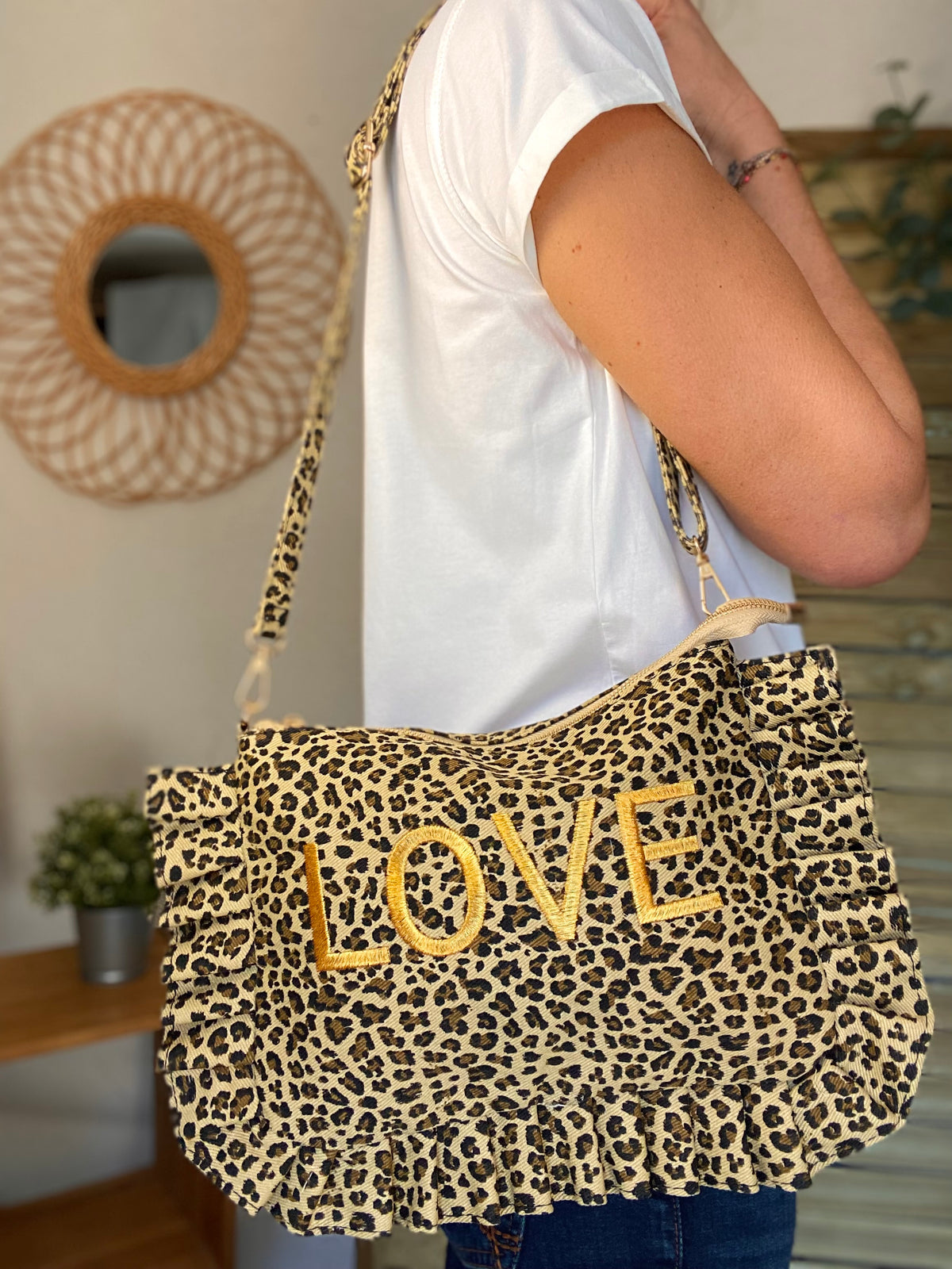 Sac-pochette LOVE (2 coloris)