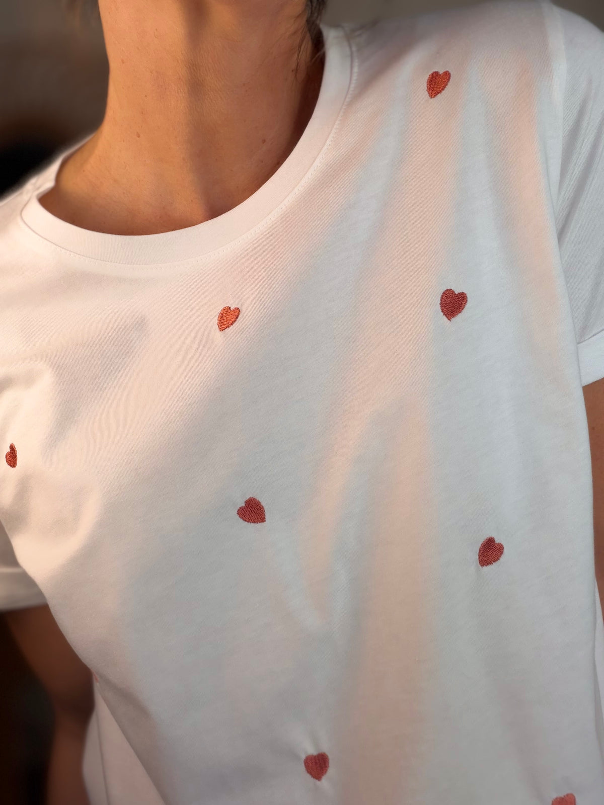 Tee shirt cœurs brodés cuivre rosé 🩷 TESSA - FIN DE SÉRIE