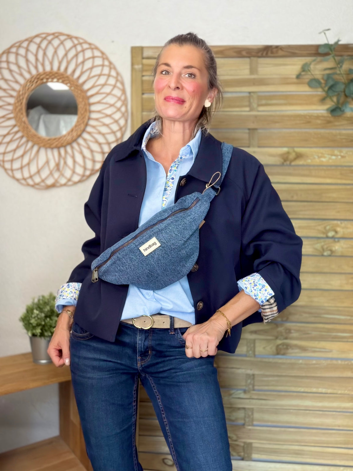 HINDBAG SASHA - Sac banane Denim bleu foncé