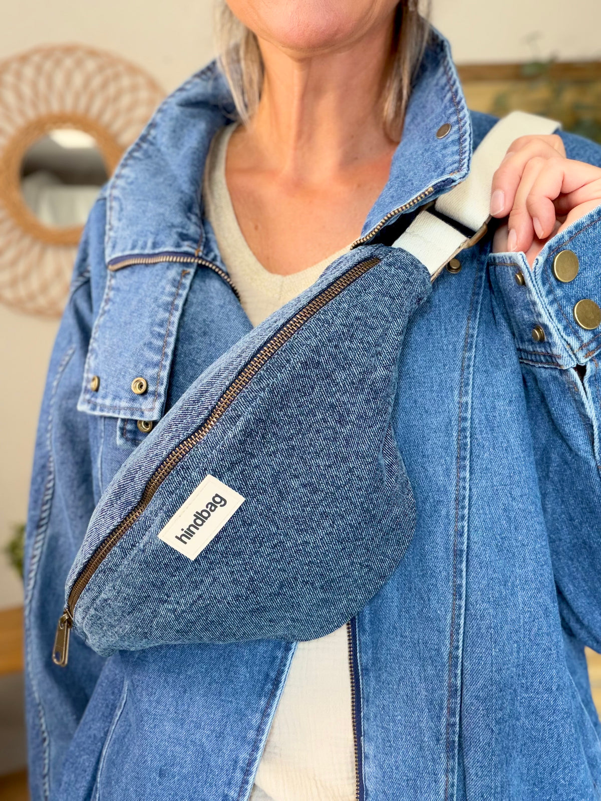 HINDBAG OLIVIA - Sac banane Denim bleu foncé