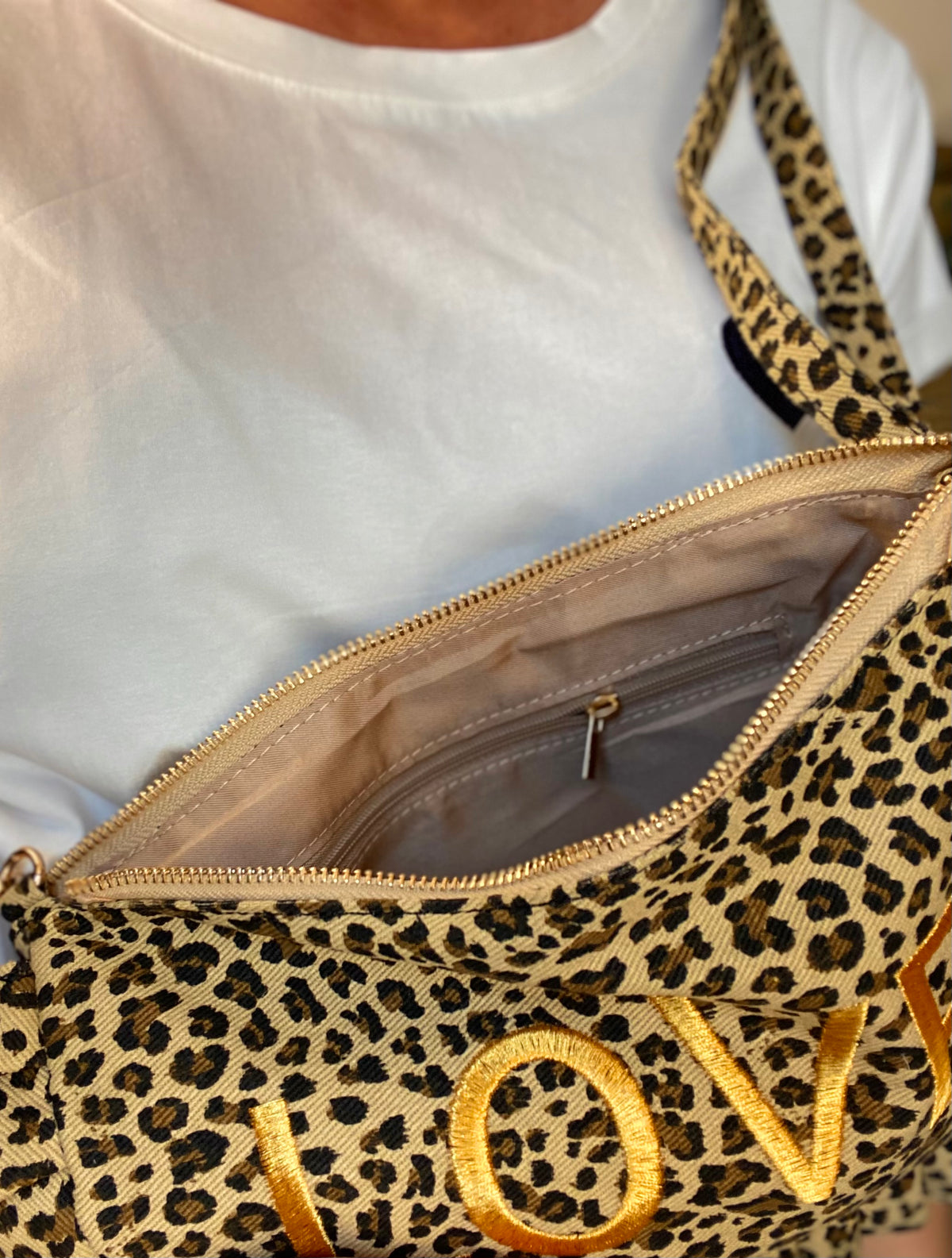 Sac-pochette LOVE (2 coloris)