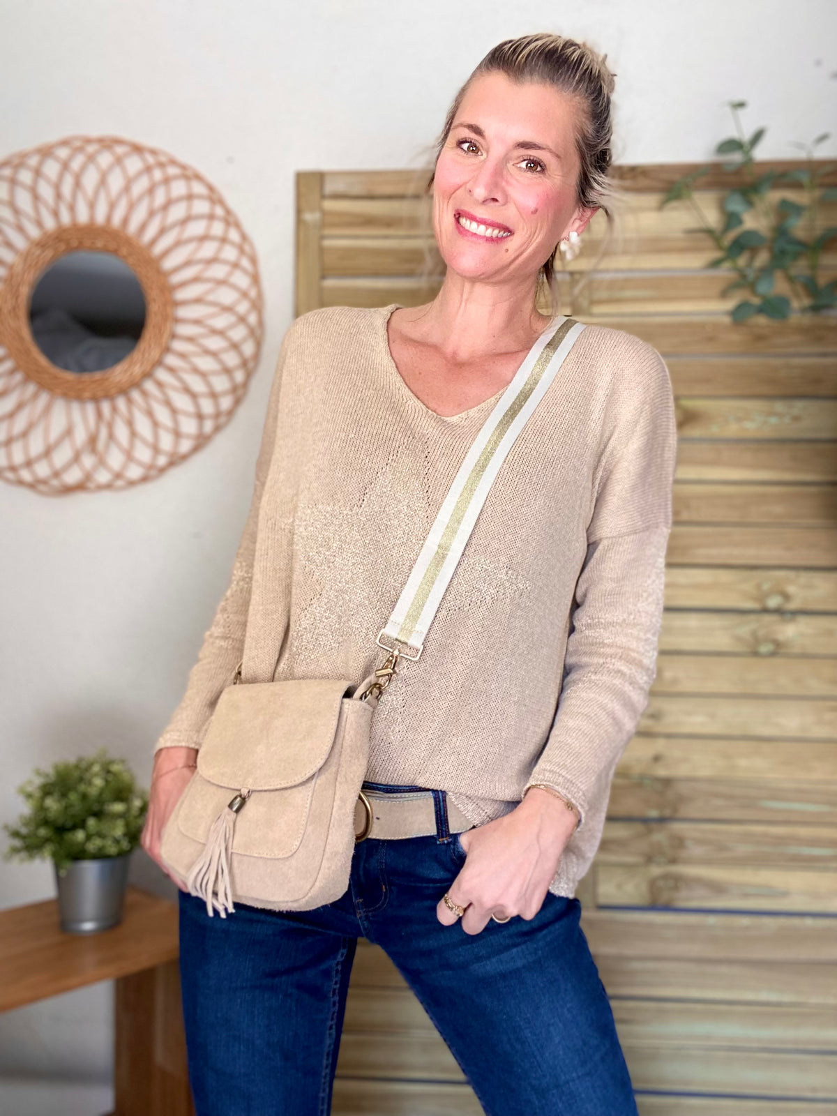 Sac bandoulière en cuir daim HORTENSE - Beige - FIN DE SÉRIE