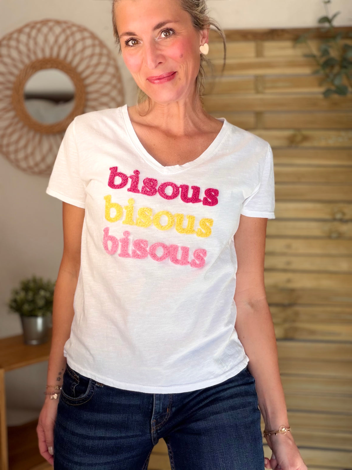 Tee shirt col V bisous ISAURE - FIN DE SÉRIE