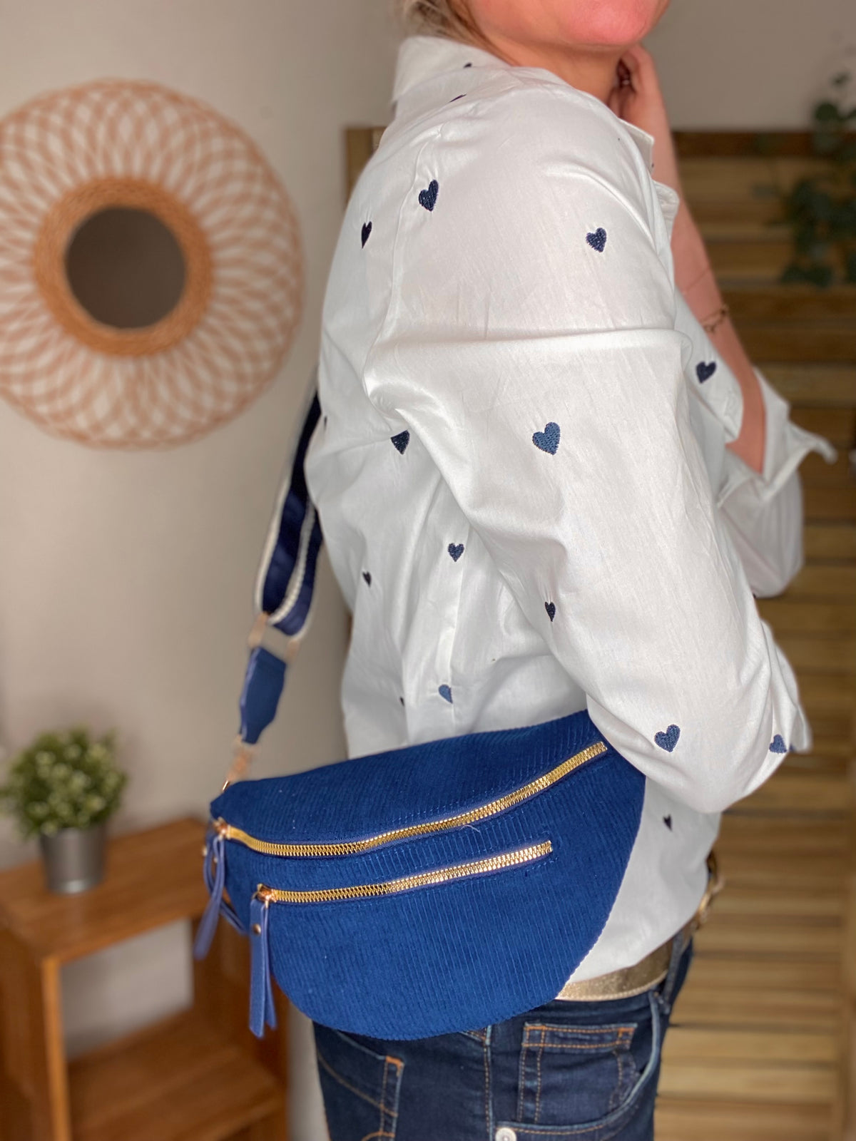 Sac banane en velours côtelé 2 zips et sangle fantaisie - CHARLY - Bleu marine (côtelé fin)