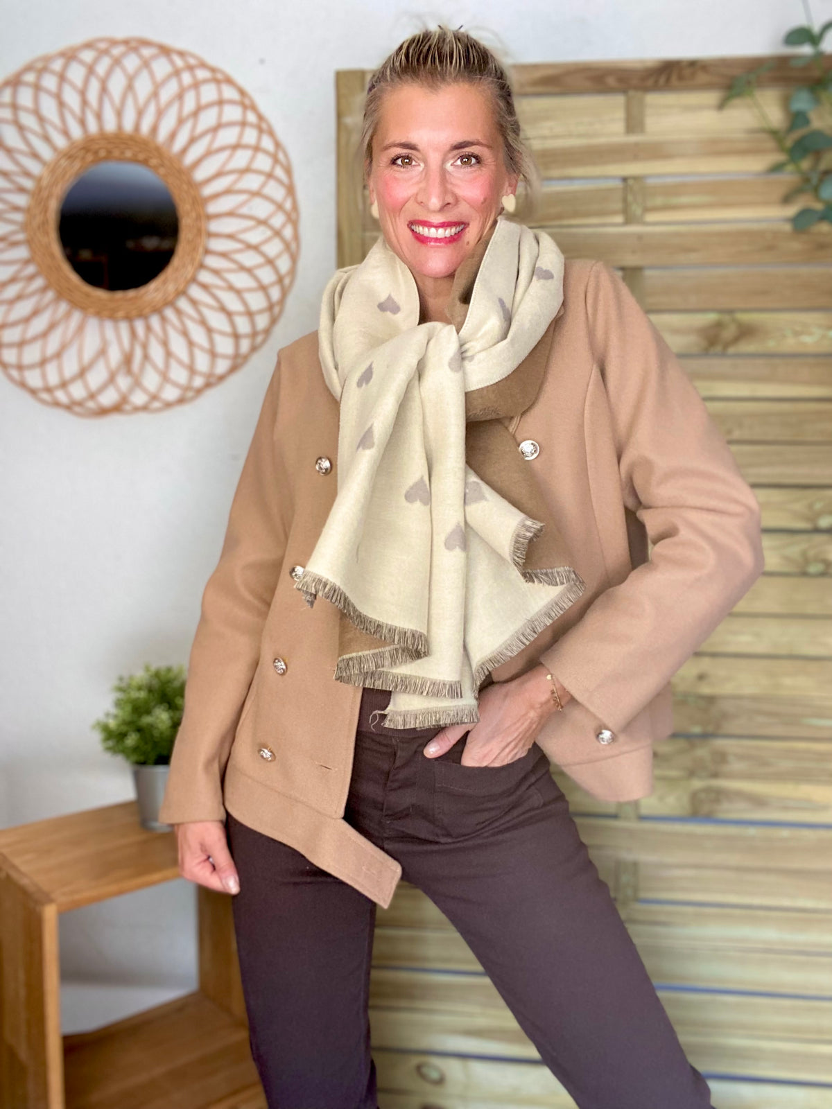 Écharpe douce gros Coeurs PAULETTE - Beige 🩶
