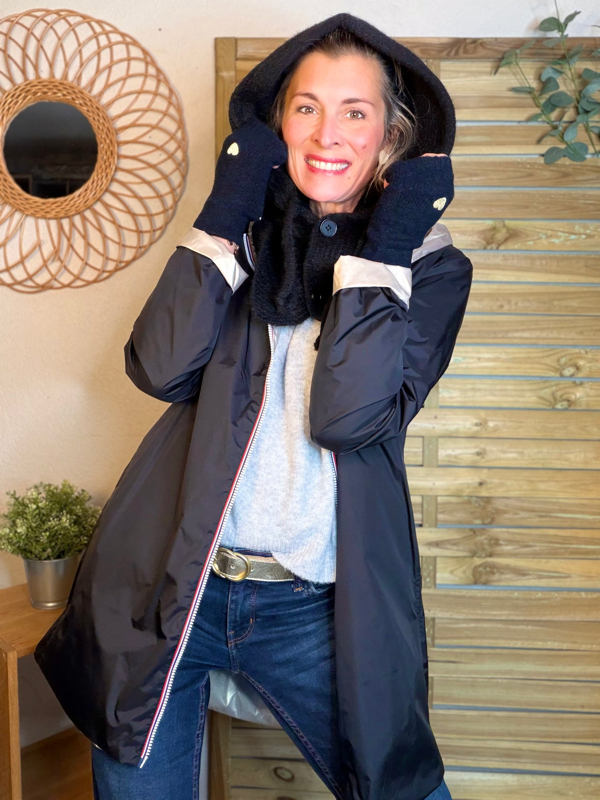 Col cagoule LORIE en maille avec boutons - Noir