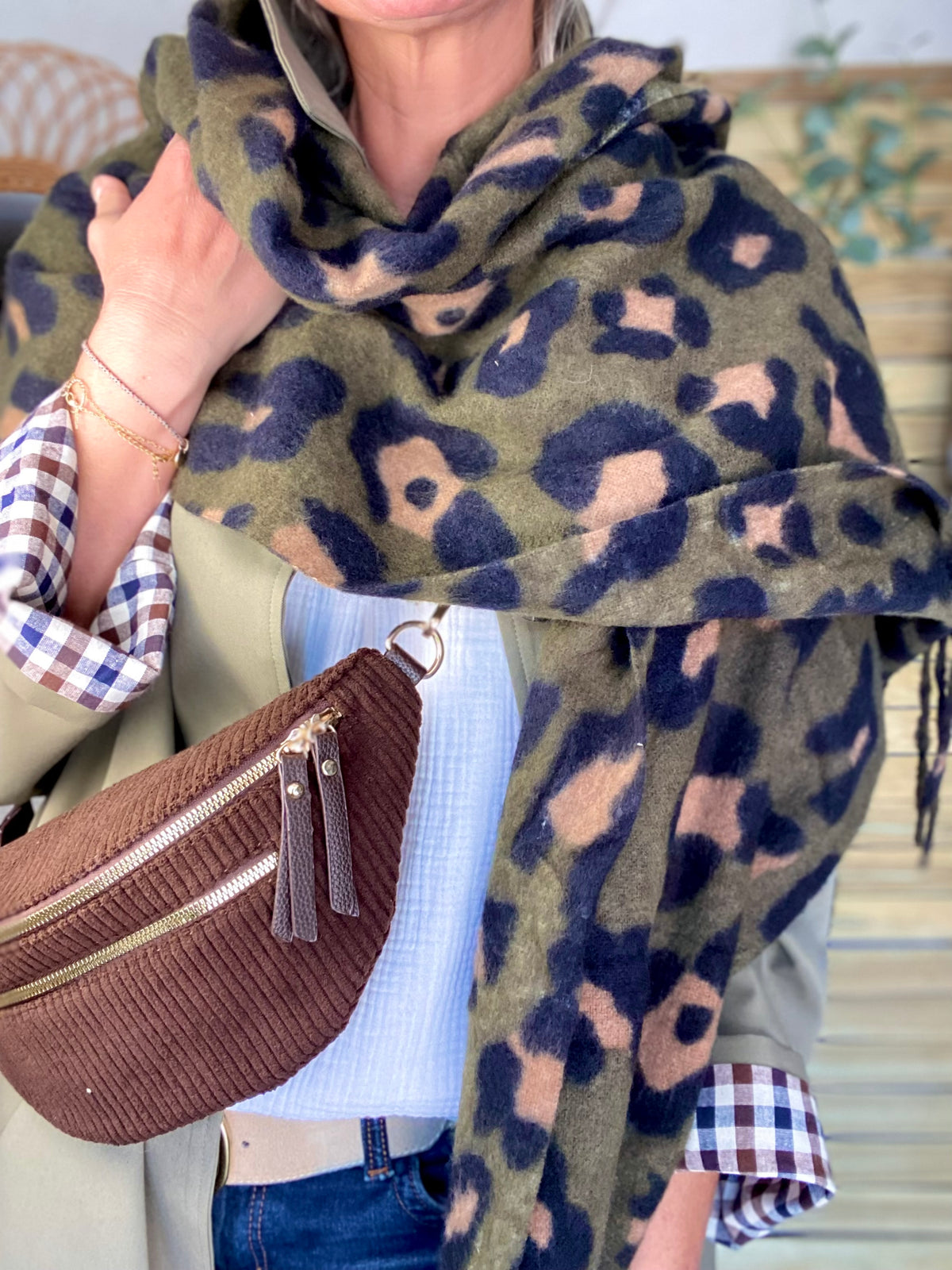 Écharpe douce MARTINE - Léo Kaki 🐆