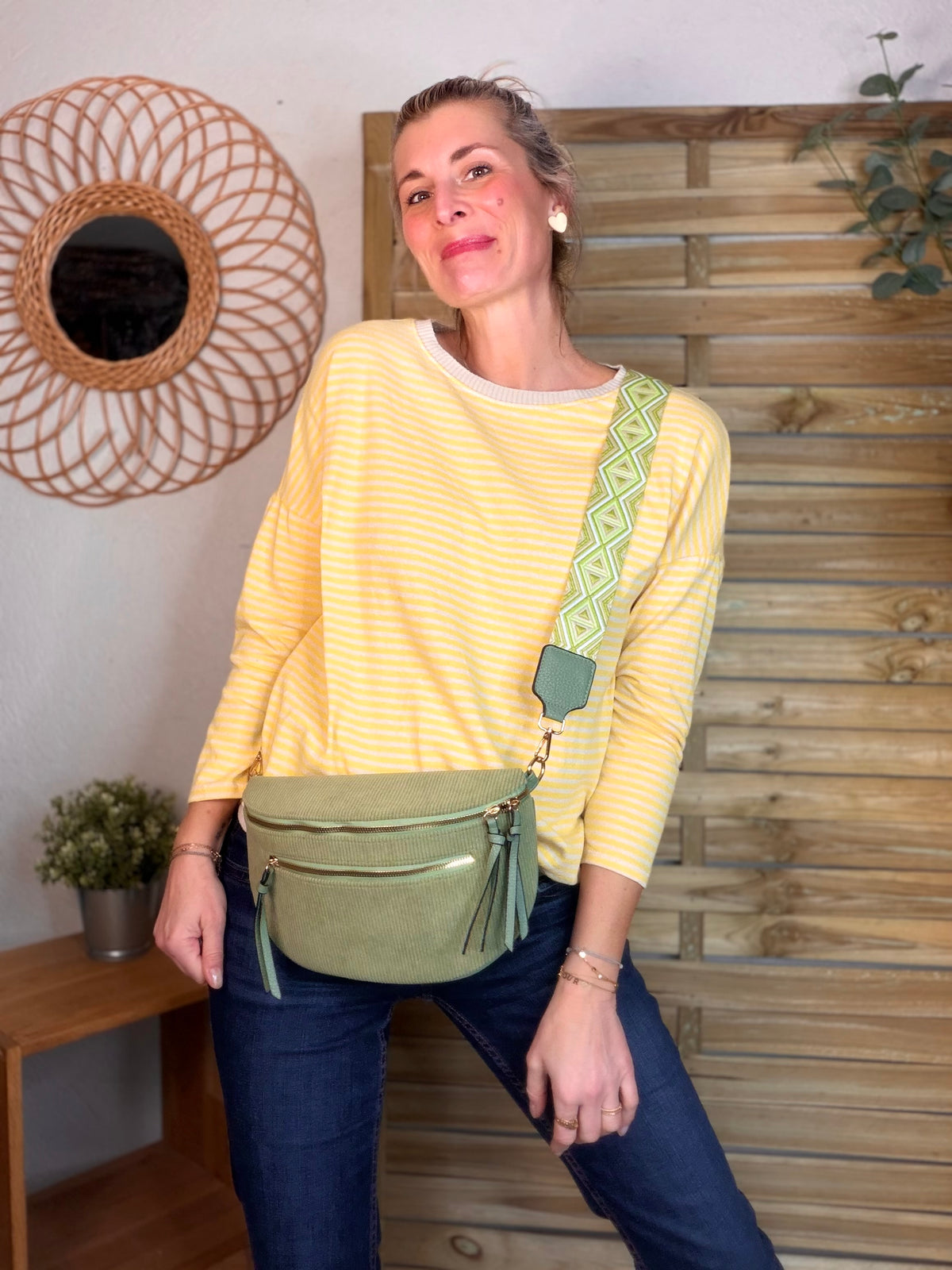 Pull fin rayé ample ROMANE - Jaune/Beige - FIN DE SÉRIE