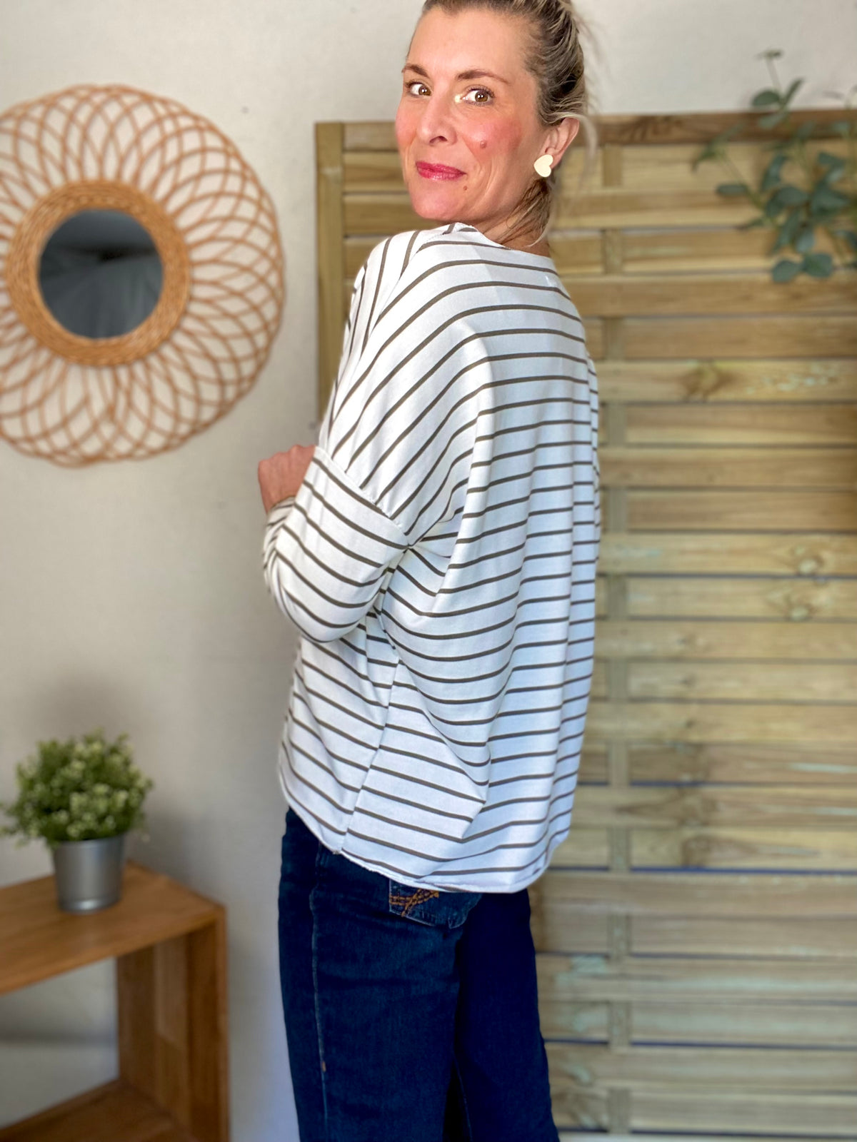 Pull fin rayé col V avec ou sans coeur doré 💛 NOLWENN - Kaki