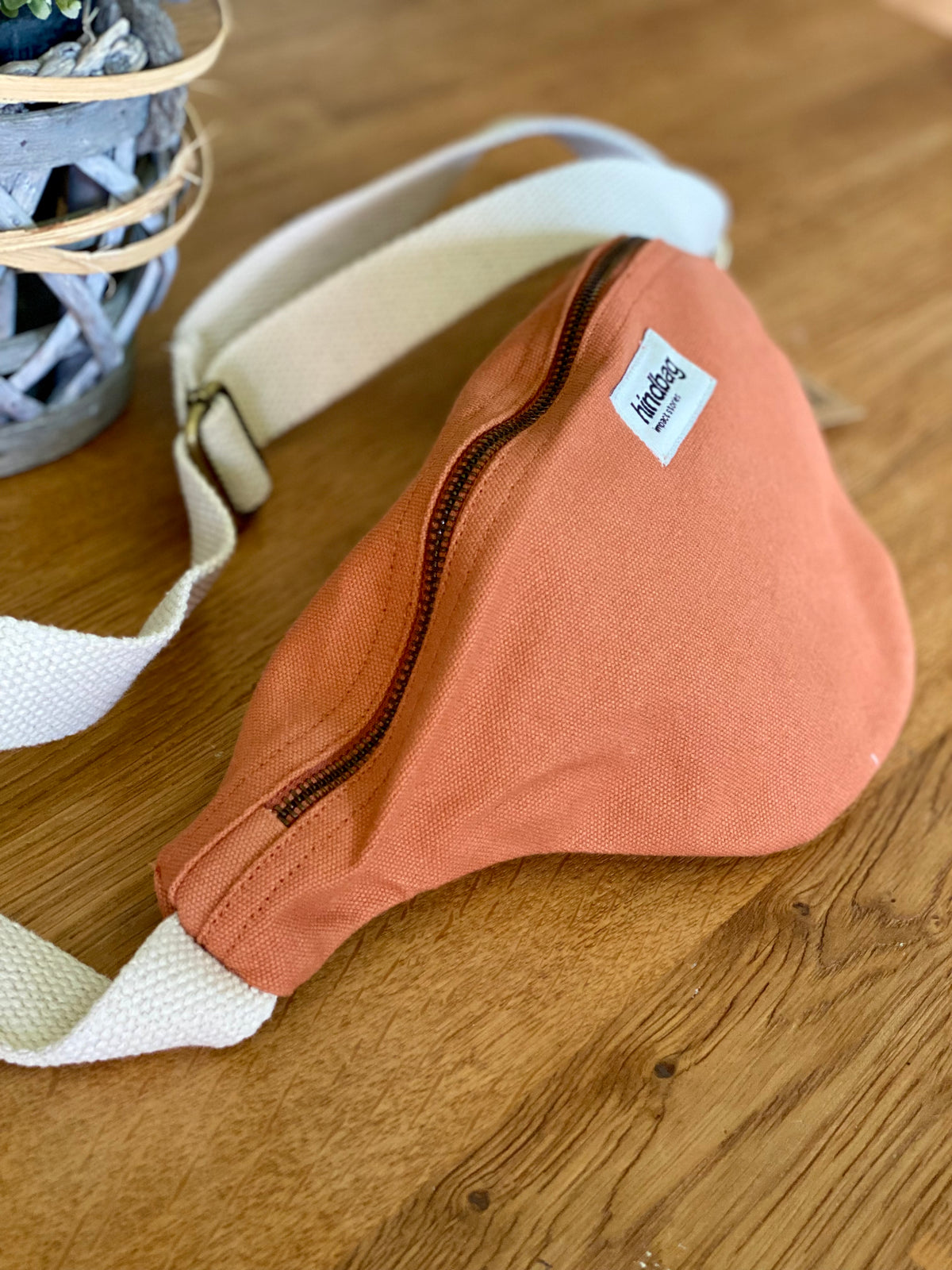 HINDBAG OLIVIA - Sac banane HINDBAG Olivia Sienne